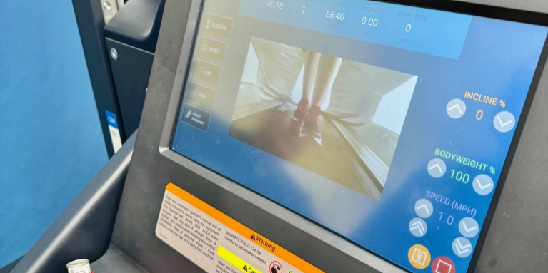 PNG1000w_q95 Image of a display used on the anti-gravity treadmill.